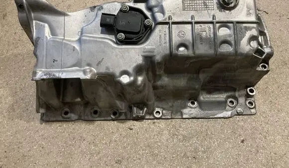BMW 3 G20 G21 Oil sump 8580124