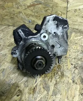 Chrysler 300 - 300C Fuel injection high pressure pump