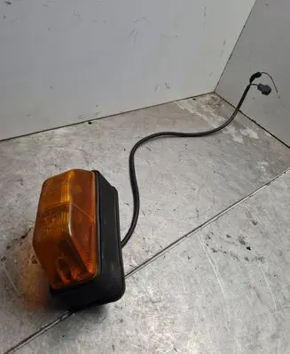 Volkswagen II LT Front fender indicator light 0152621 141472