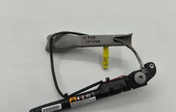Opel Antara Front seatbelt 20919346