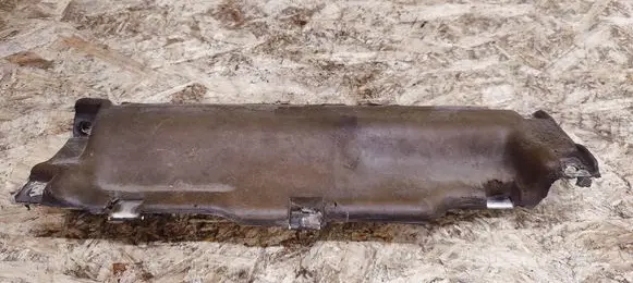 Mercedes-Benz 380 560SEC C126 Heat shield in engine bay 