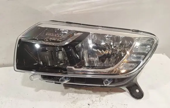 Dacia Sandero Headlight/headlamp 260605665R