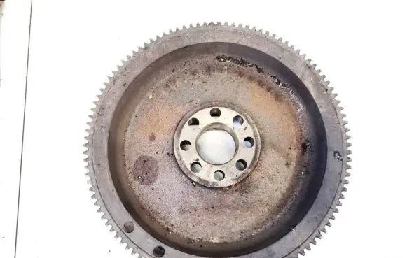 Toyota Land Cruiser (J100) Flywheel