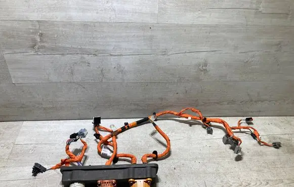 Ford Kuga III Wires (generator/alternator) lx6810B693BA