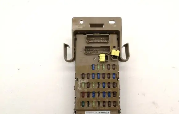 Subaru Outback Fuse box set 82201AJ000E2