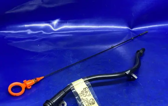 Audi A3 S3 8P Oil level dip stick 