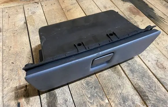 Mercedes-Benz ML W163 Glove box a1636890191 1636890191