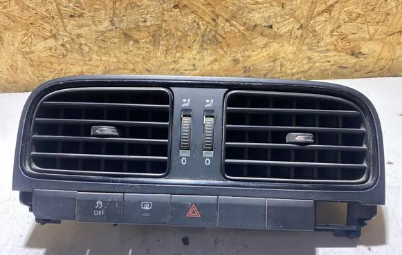 Volkswagen Polo V 6R Dash center air vent grill 6R0819728