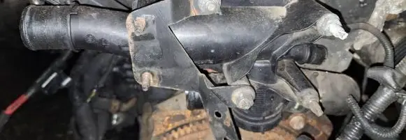 Volvo V50 Engine coolant pipe/hose