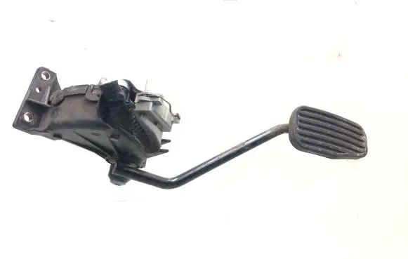 Volvo XC90 Accelerator throttle pedal 30683521