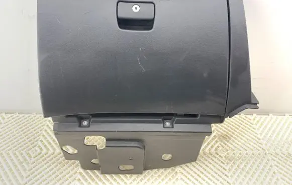 Glove box set