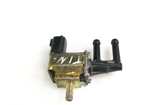 Nissan Note (E11) Turbo solenoid valve k5t48474