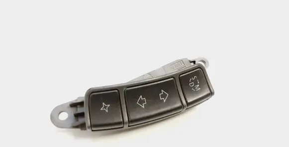 BMW 7 E65 E66 Steering wheel buttons/switches 6911586