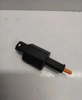 Renault Scenic III - Grand scenic III Brake pedal sensor switch 253252710R