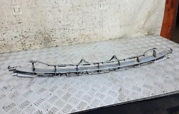 Peugeot 207 Front bumper lower grill 9654357180