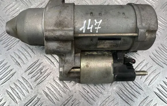Mercedes-Benz E W212 Starter motor A2749061600 4280009212