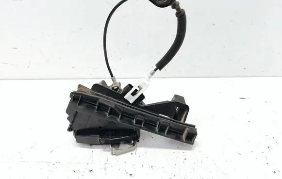 Ford Fusion II Rear door lock DS73F264A52AB DS73F264A52