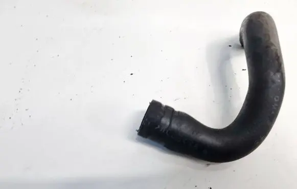 Subaru Legacy Engine coolant pipe/hose 