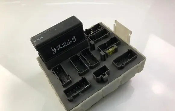Ford Focus Fuse box set 98AG14A073CE