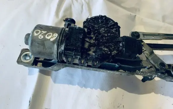 Ford Focus Wiper motor 4m5117508ba 4m51-17508-ba
