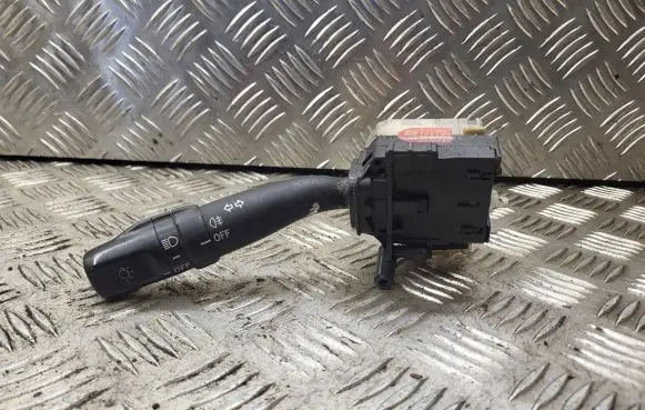 Toyota Corolla Verso AR10 Indicator stalk 173650