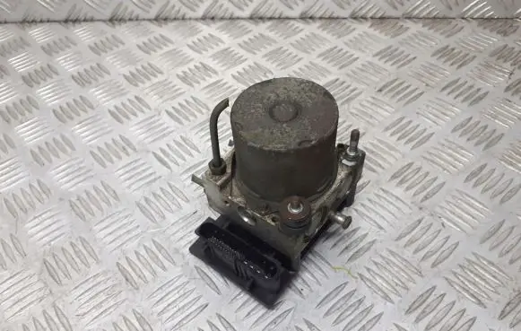 Nissan Almera Tino ABS Pump 47660BU700