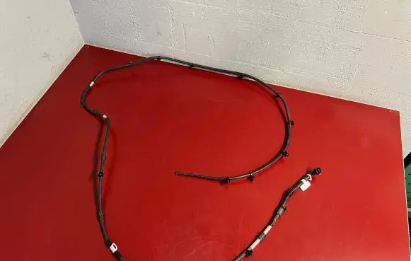 BMW iX Rear window washer fluid hose 8498534 61668498534