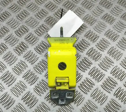 Renault Master III Rear door upper hinge 844000013R