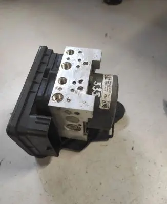 Volkswagen Golf VII ABS Pump 5Q0907379AK 10062530551 10091603283