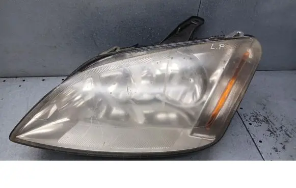 Ford Focus C-MAX Front reflector 