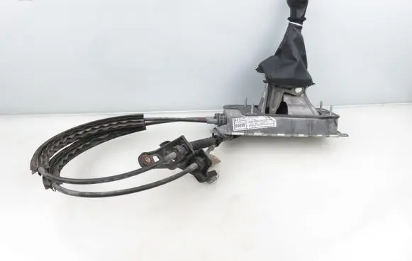 Seat Leon (1P) Gear shifter/selector 1K0711049CF