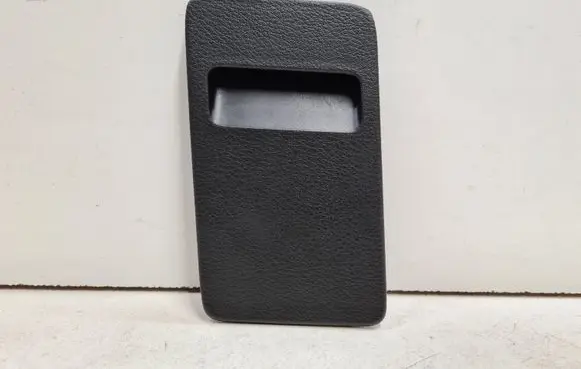 Subaru Outback Fuse box cover