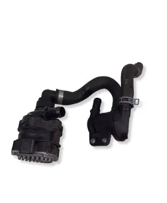 Volvo XC40 Electric auxiliary coolant/water pump 8888894262 32222737