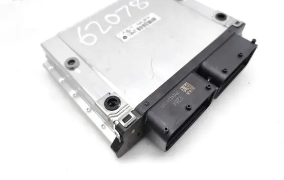 KIA Sportage Engine control unit/module 391982MFB1