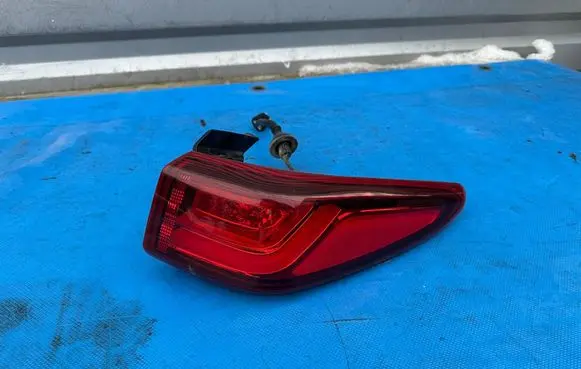 Hyundai Kona I Rear/tail lights 92402J9100