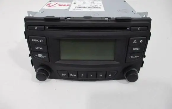 Hyundai ix20 Radio/CD/DVD/GPS head unit 961701K0504X M30420011512 AC110JCEE