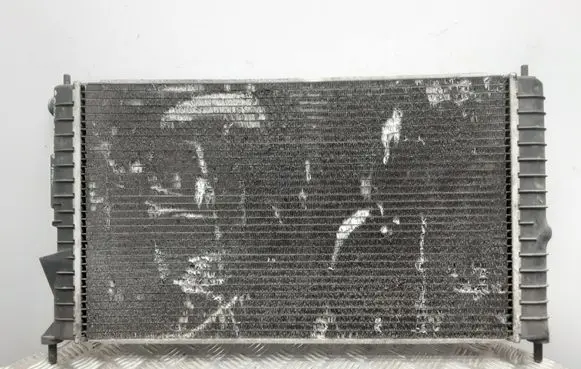 Saab 9-5 Coolant radiator 5324926