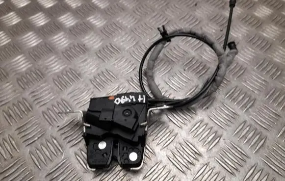 Tailgate/trunk/boot lock/catch/latch