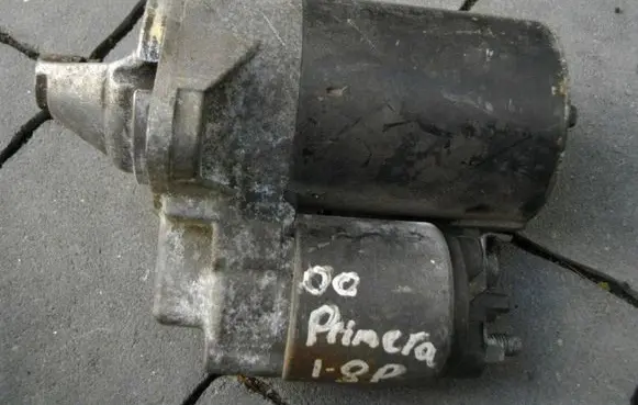 Nissan Almera N16 Starter motor 1005831051