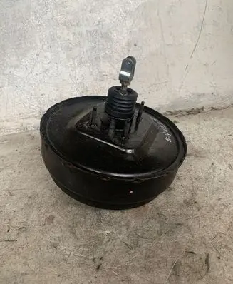Nissan Quest Brake booster