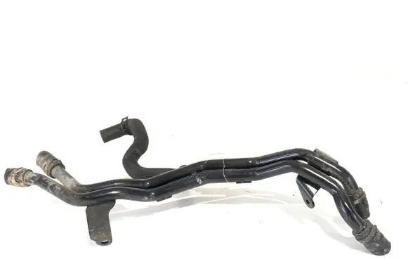 Engine coolant pipe/hose