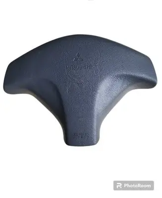 Steering wheel airbag