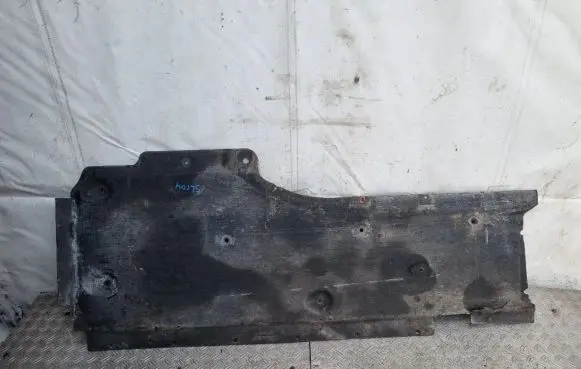 BMW 1 E82 E88 Side bottom protection 7059389 51757059389