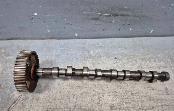 Ford Fiesta Camshaft 