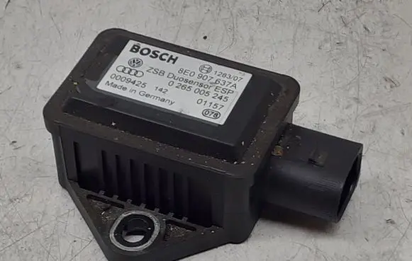Audi A4 S4 B6 8E 8H ESP acceleration yaw rate sensor 8E0907637A