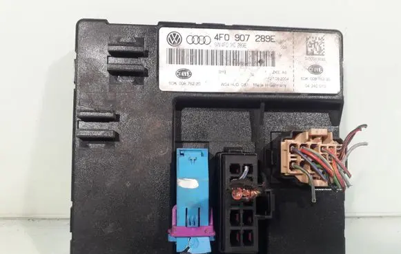 Audi A6 S6 C6 4F Comfort/convenience module 4F0907289E