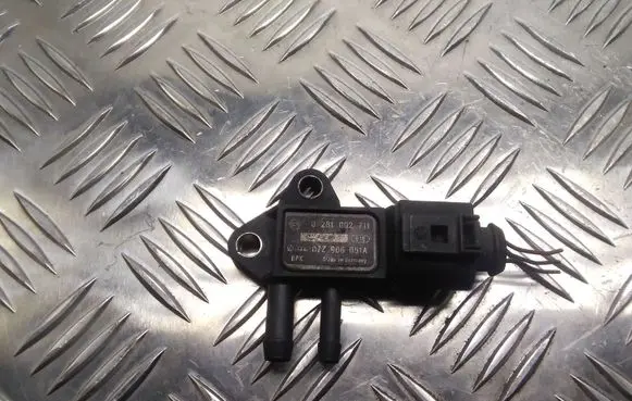 Audi A6 S6 C6 4F Exhaust gas pressure sensor 0281002711 07Z906051A 1J0973703