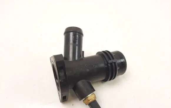 BMW 4 F36 Gran coupe Engine coolant pipe/hose 8619408 21259510