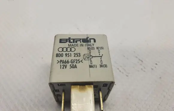 Audi A6 S6 C6 4F Other relay 8D0951253