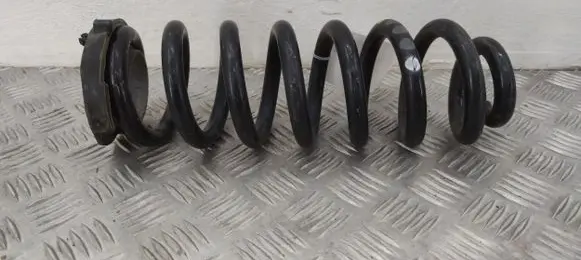 Mercedes-Benz GLC X253 C253 Rear coil spring